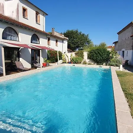 La Ferme De Sicard Bed & Breakfast *